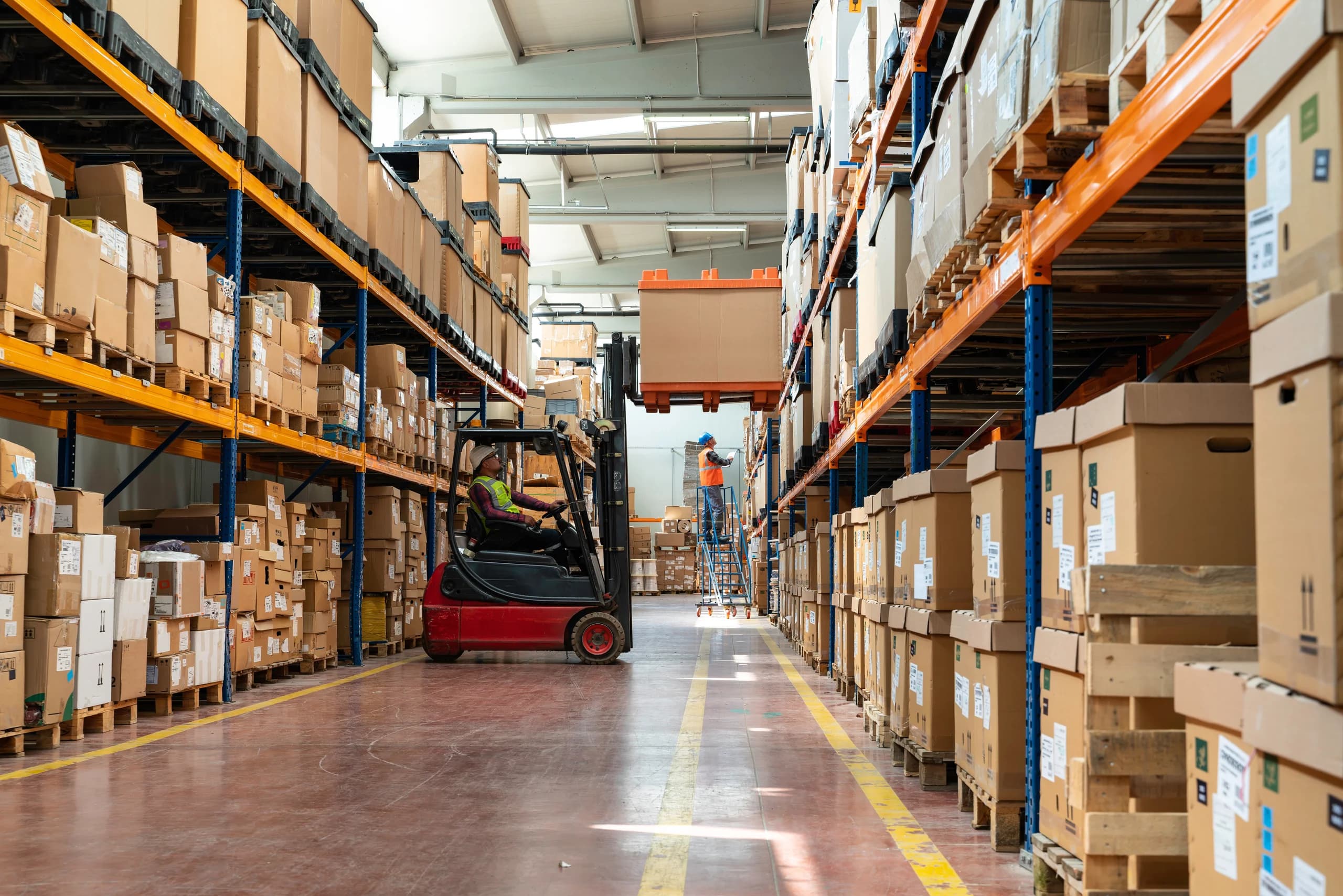 Manufacturing facility and industrial production environment